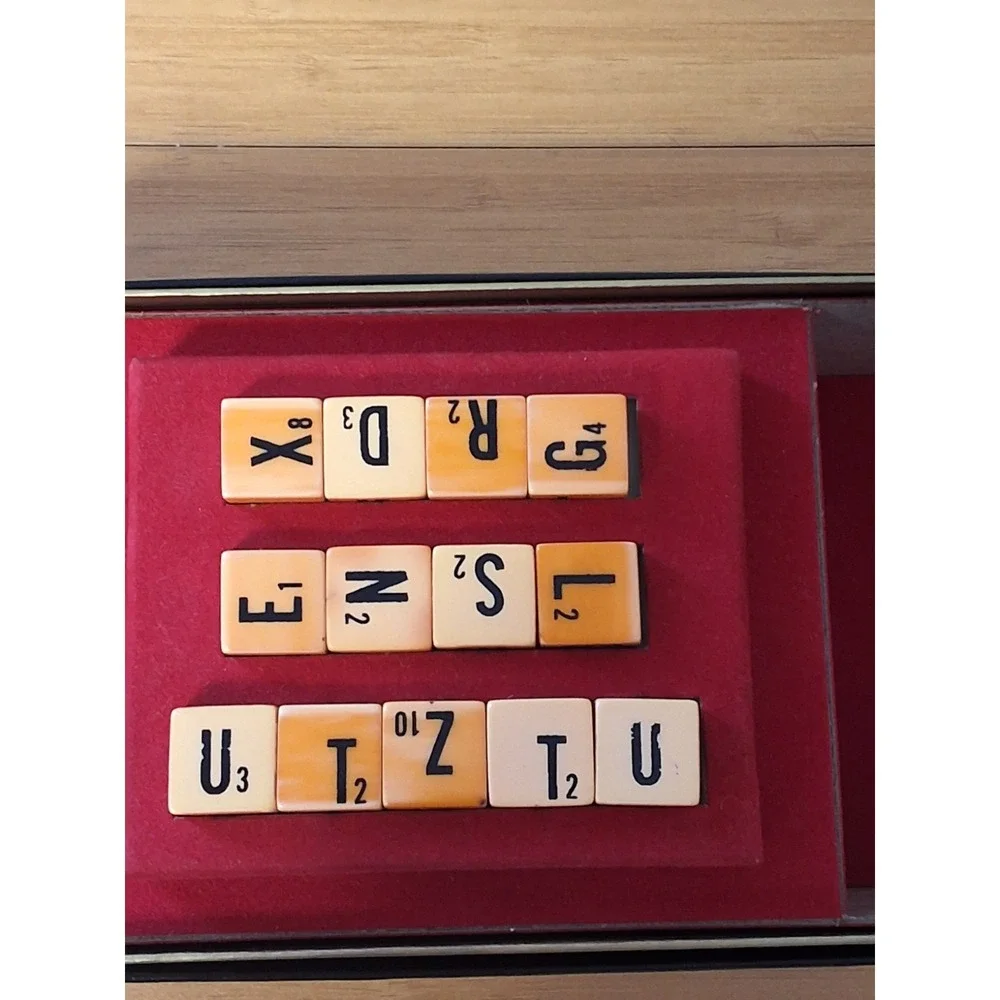 Vintage 1963 Scribbage Deluxe Game by E.S. Lowe  Black Box. Complete